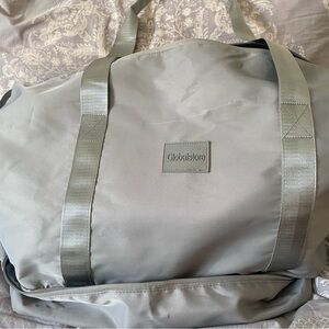 Personal Item travel bag with Carryon slip for handle and ease of travel